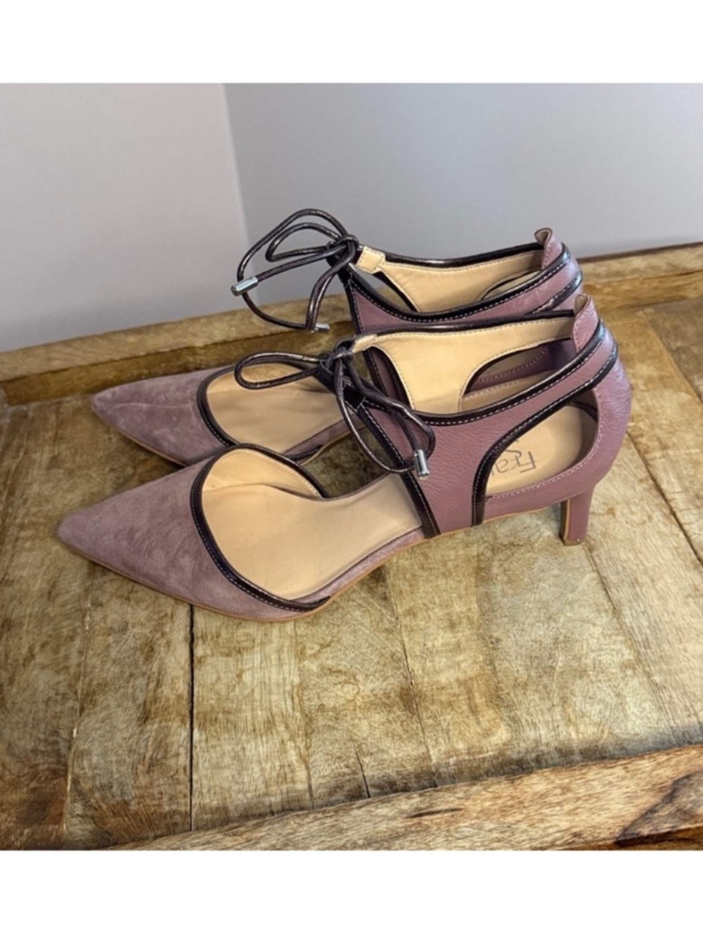 Franco Sarto Mauve Suede Pointed Toe Heels Size 10 Ankle Tie 3” Pump Lace Up - Picture 3 of 6
